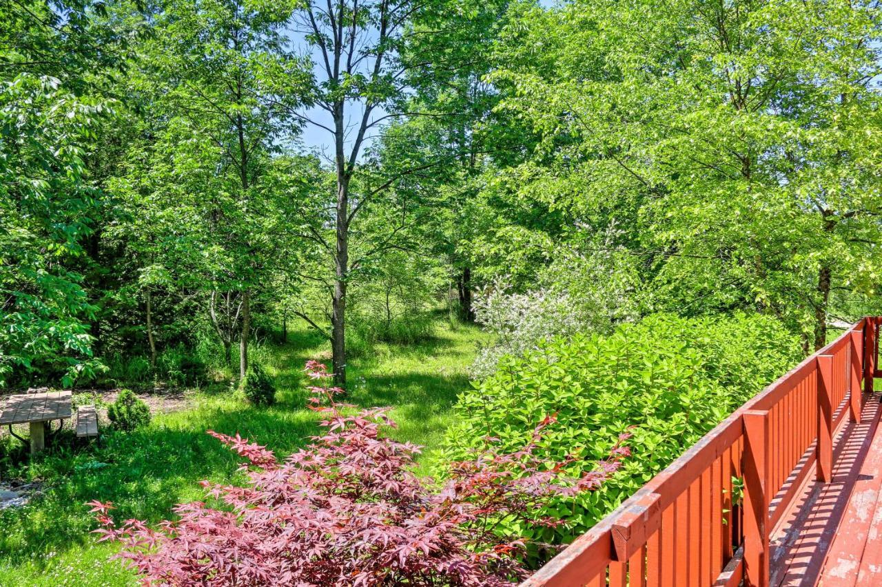 Roomy House On 2 Acres - 2 Mi To Egg Harbor Beach! Екстериор снимка